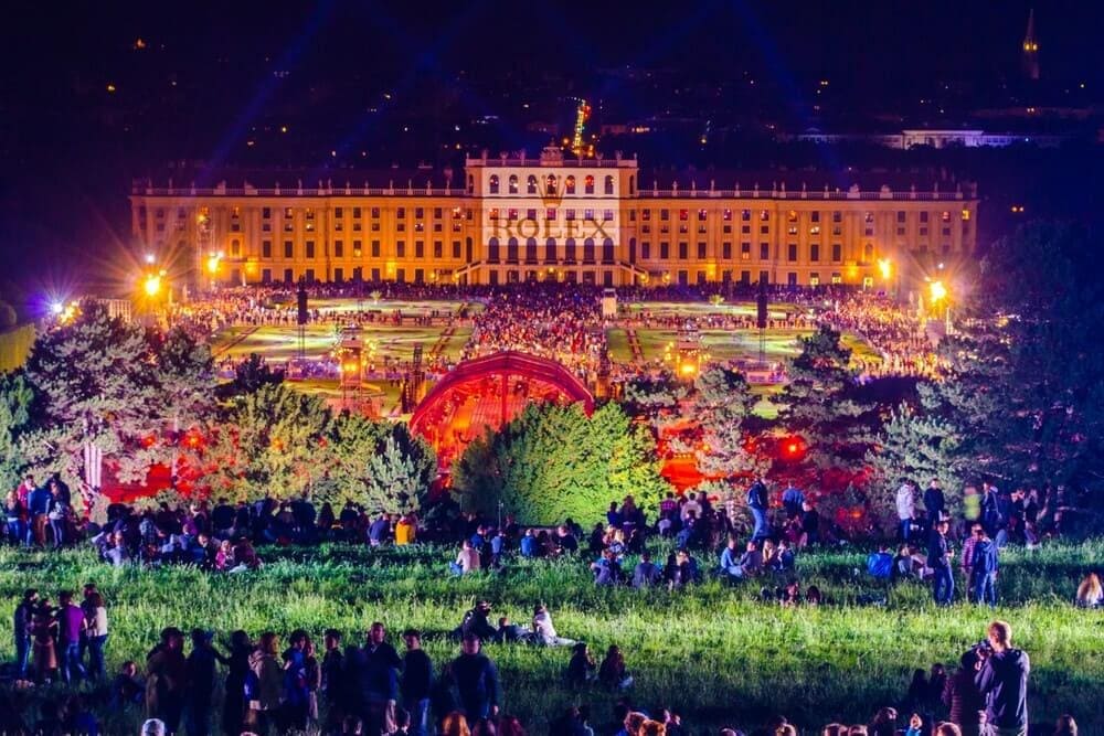 Schoenbrunn-Sommernachtskonzert-Wien-Philharmoniker