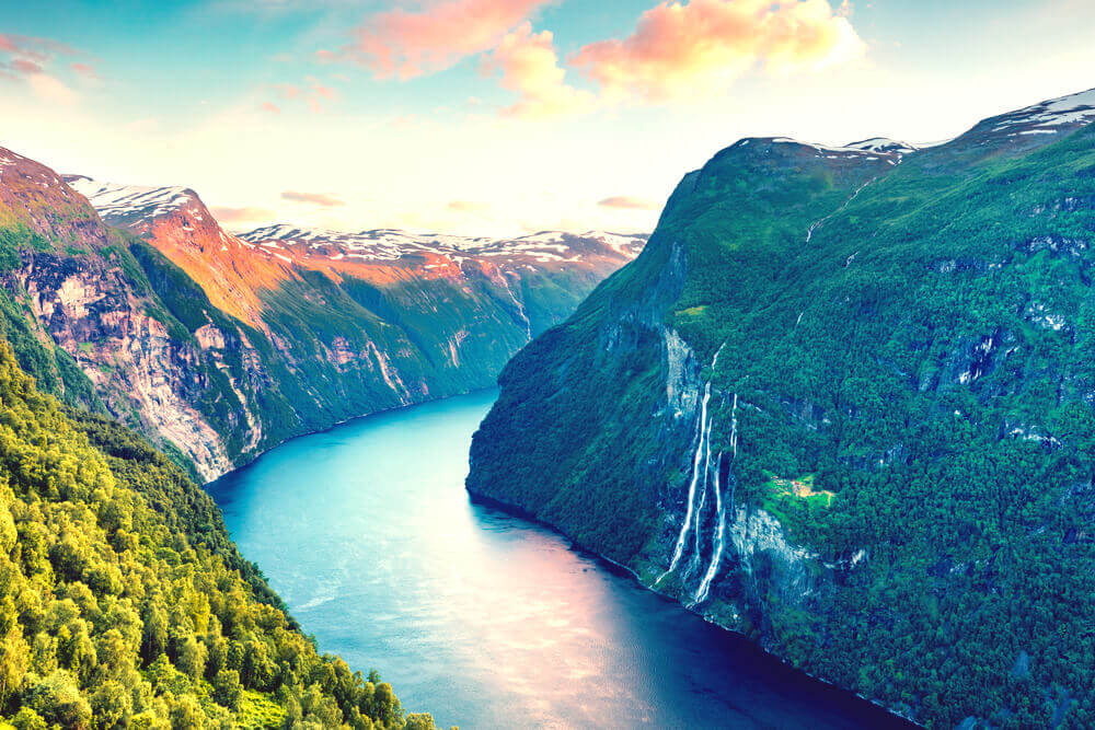 Suedskandinavien-Geiranger-Fjord-Norwegen