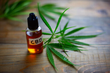 CBD: Was taugt das neue Wundermittel aus Hanf?